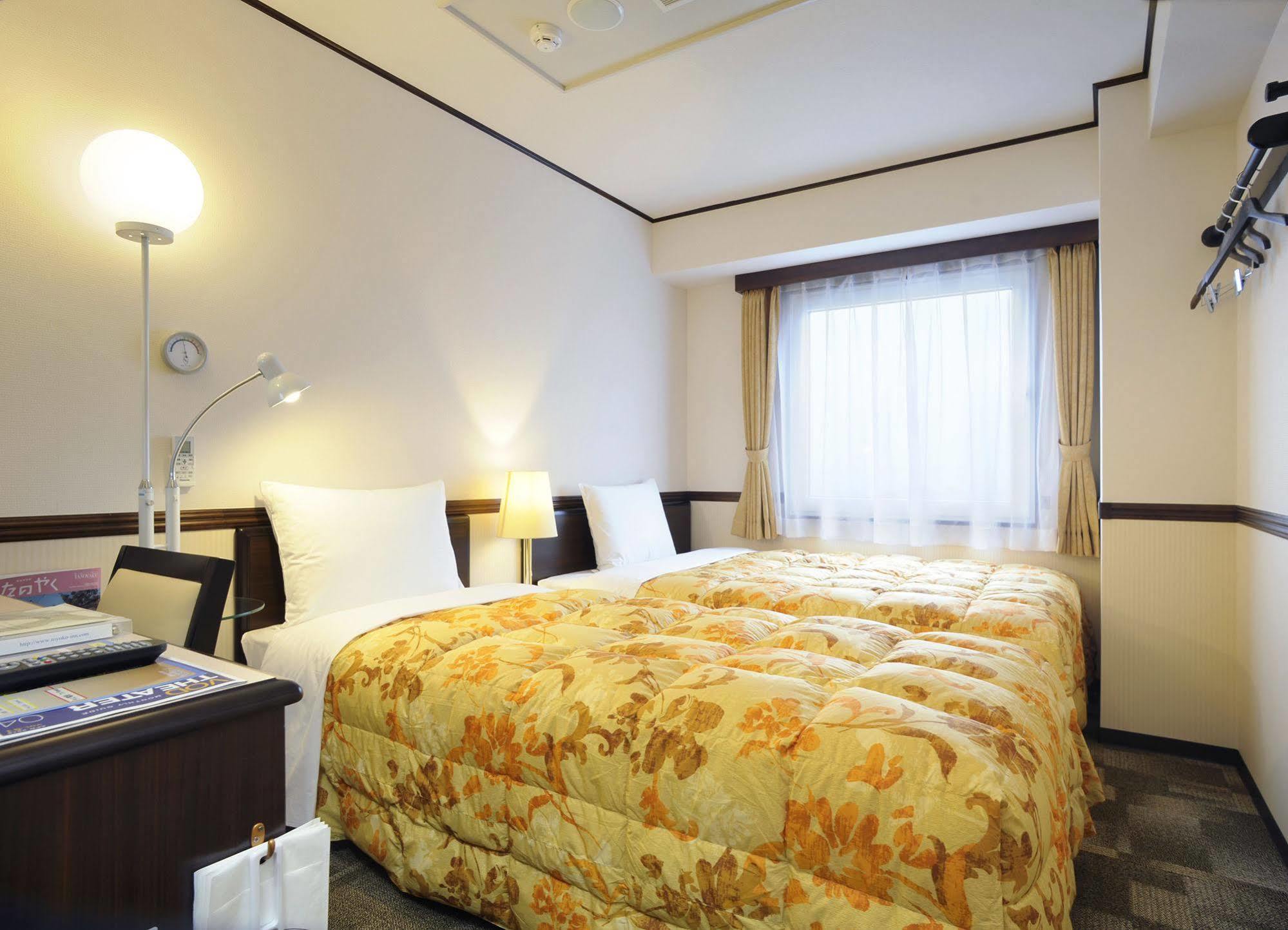 Toyoko Inn Shimonoseki Kaikyo Yume Tower Eksteriør billede